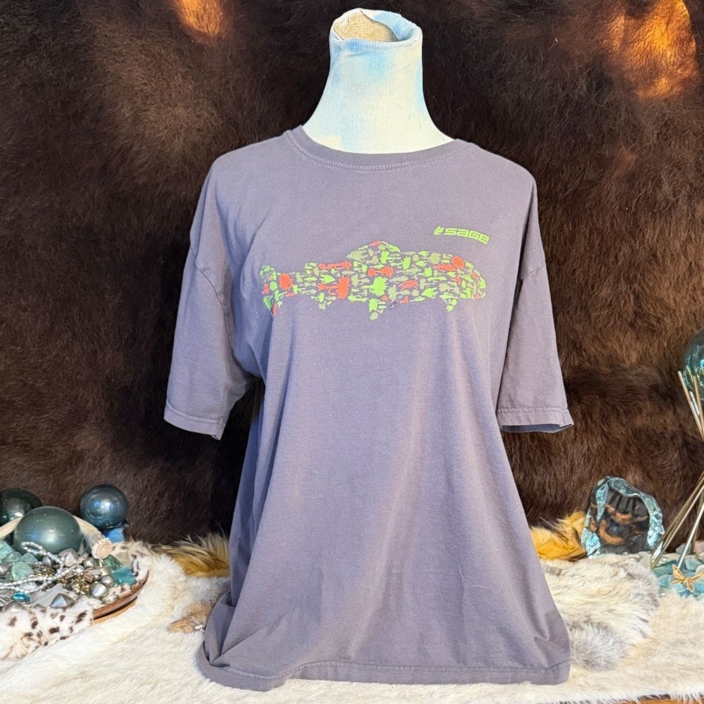 Graphic T-Shirt with Colorful Design L (6030)